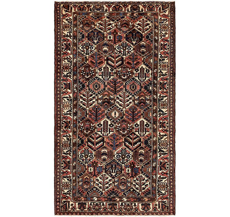 HandKnotted 5' 6 x 10' Bakhtiar Persian Rug