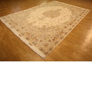 HandKnotted 8' x 11' 4 Tabriz Persian Rug