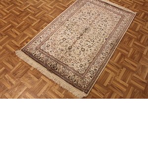 3' 3 x 5' 3 Kashan Persian Rug
