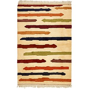 3' 3 x 4' 10 Shiraz-Gabbeh Persian Rug