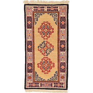 2' 10 x 5' 9 Antique Finish Runner Rug