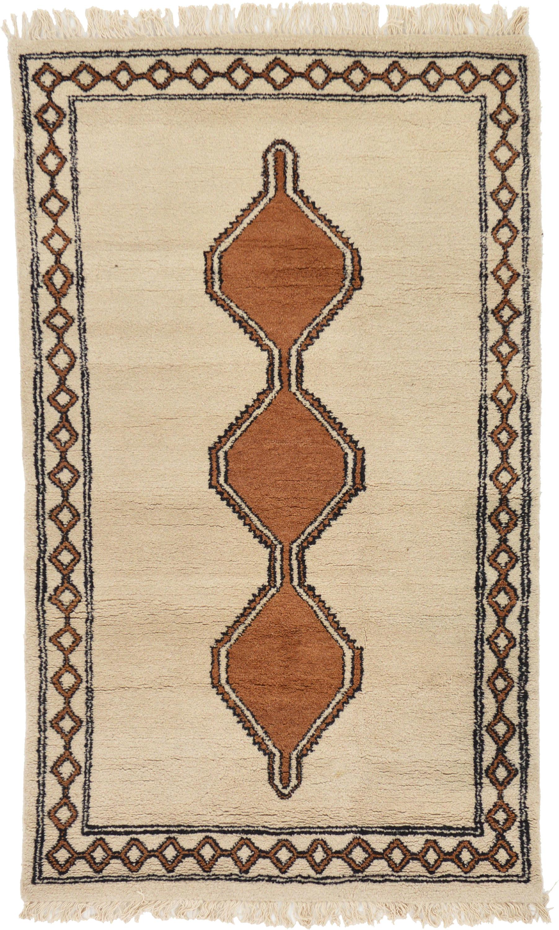Brown 4' x 6' 7 Ghashghaei Rug eSaleRugs