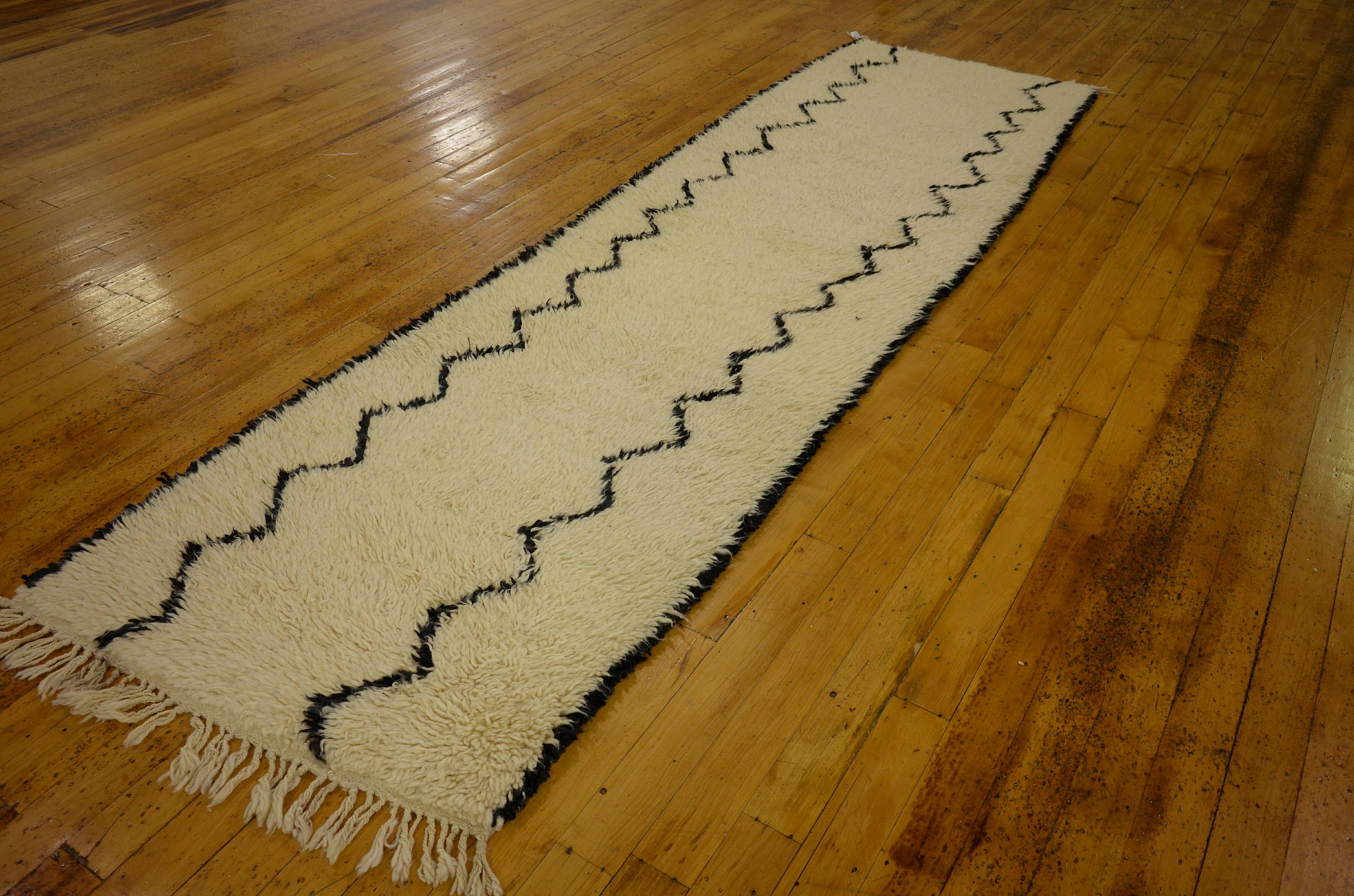 Cream 3' 2 x 10' 10 Moroccan Runner Rug eSaleRugs