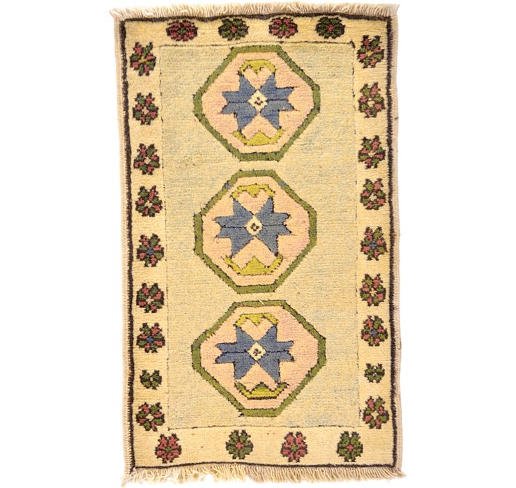 1' 10 x 2' 11 Kars Rug