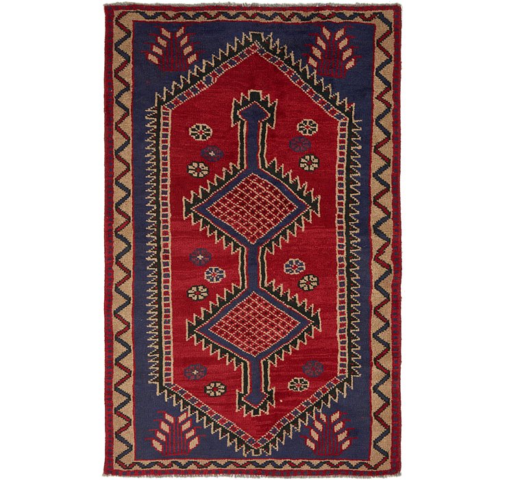 4' 8 x 7' 8 Shiraz Persian Rug