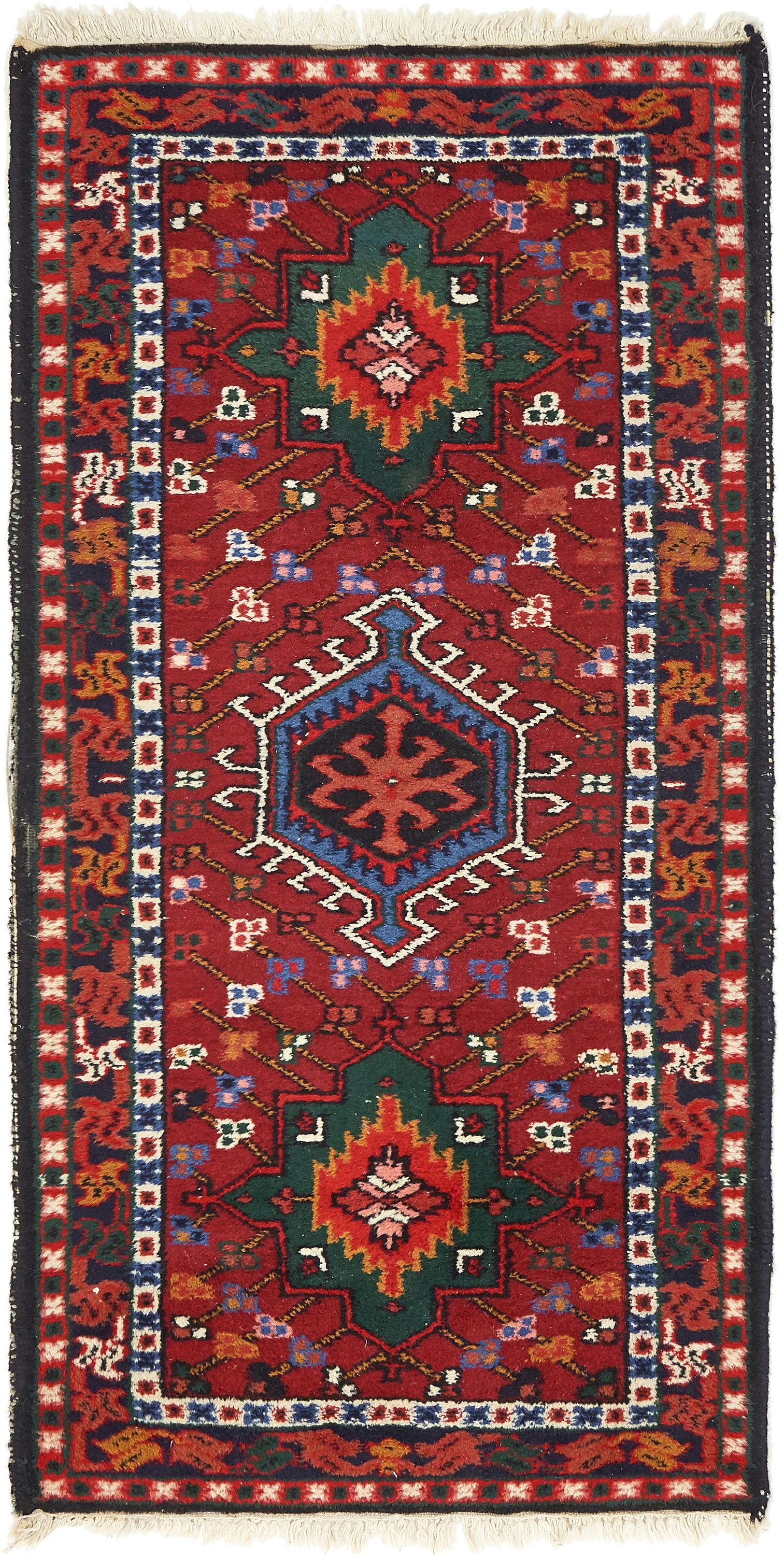 Red 2' 5 x 4' 8 Heriz Rug Rugs.ca