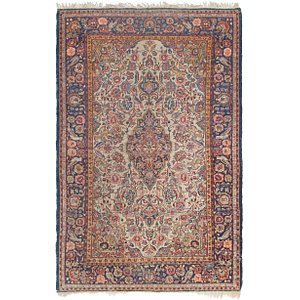 4' 5 x 6' 10 Kashan Persian Rug