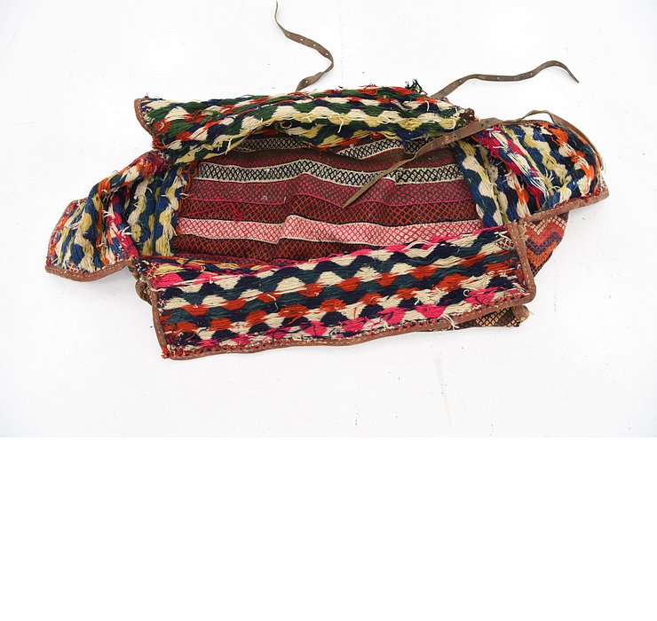 5' 1 x 6' 9 Saddle Bag Persian Rug