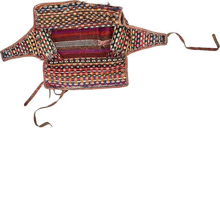 5' 1 x 6' 11 Saddle Bag Rug