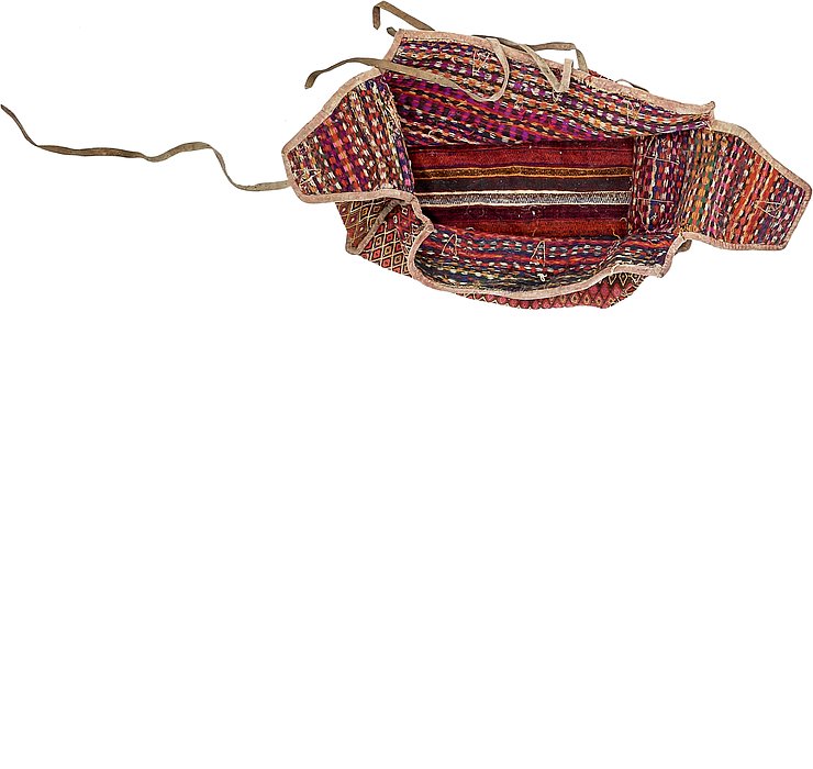 4' 7 x 7' 10 Saddle Bag Rug