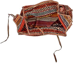 4' 11 x 7' 11 Saddle Bag Rug
