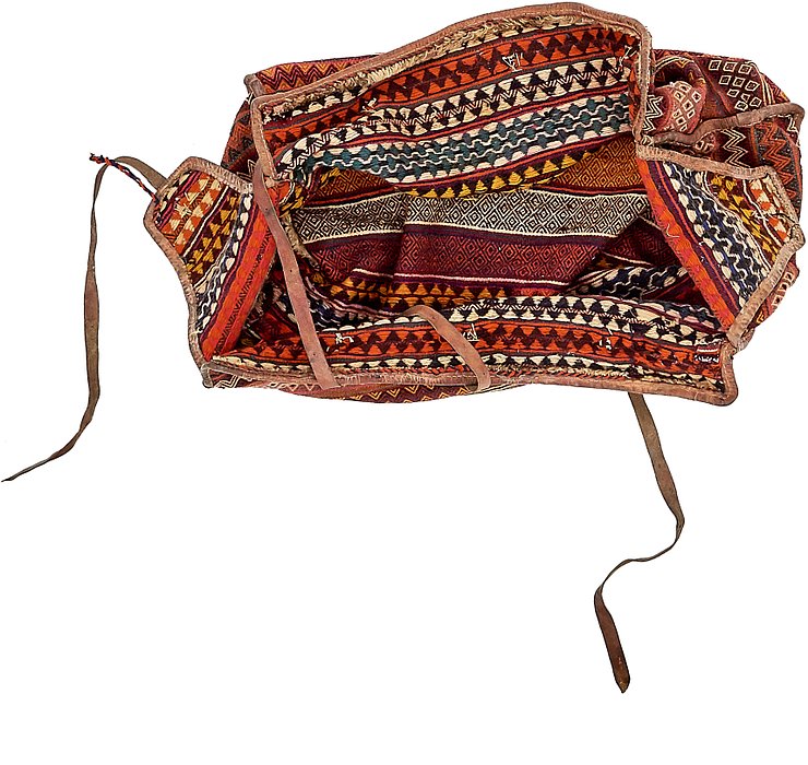 4' 11 x 7' 11 Saddle Bag Rug