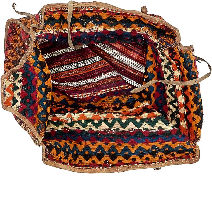 5' 2 x 7' 7 Saddle Bag Rug