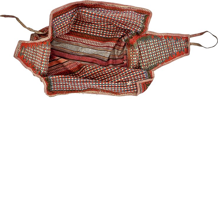 5' 6 x 9' Saddle Bag Rug