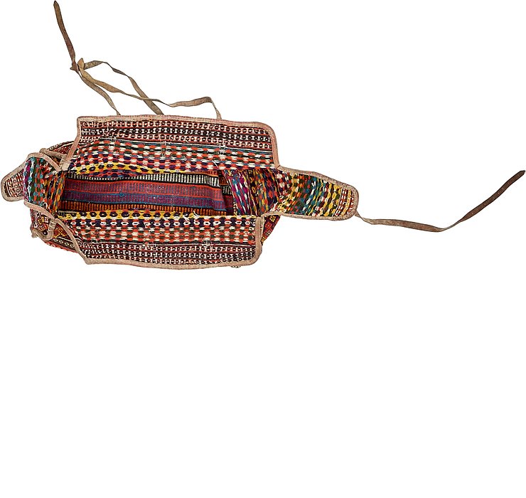 4' 8 x 7' 3 Saddle Bag Rug