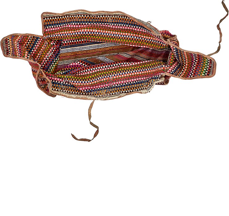 5' 6 x 9' 6 Saddle Bag Rug