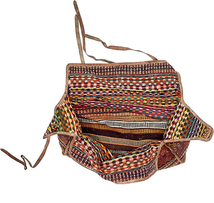 5' 1 x 7' 9 Saddle Bag Rug