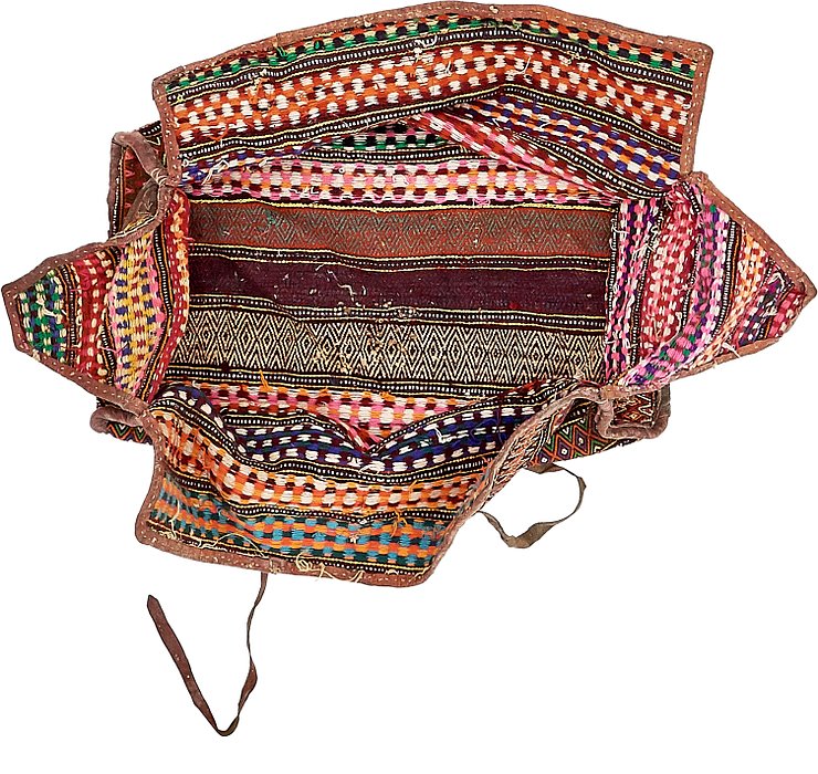 4' 7 x 6' 5 Saddle Bag Rug