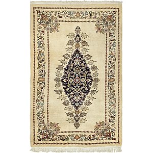 Unique Loom 3' 4 x 5' 5 Kashan Persian Rug