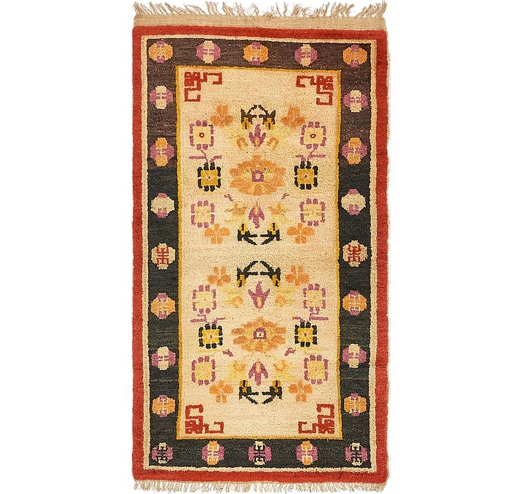 2' 8 x 5' Antique Finish Rug