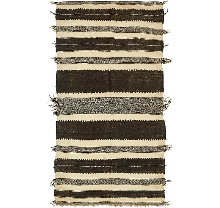 5' x 9' 5 Moroccan Rug