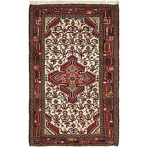 Unique Loom 2' 7 x 4' 4 Mazlaghan Persian Rug