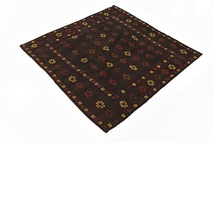 HandKnotted 4' 5 x 4' 5 Sumak Square Rug