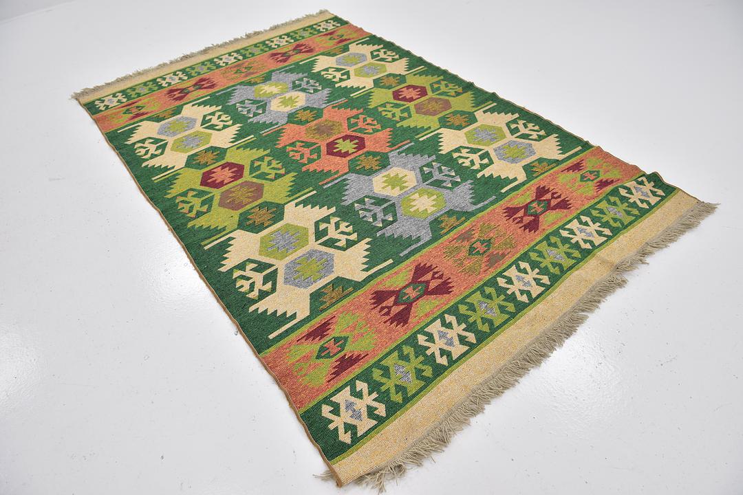 Green 5' x 7' 10 Kilim Dhurrie Rug Rugs.ca