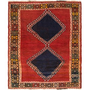 3' 9 x 4' 5 Shiraz Persian Rug