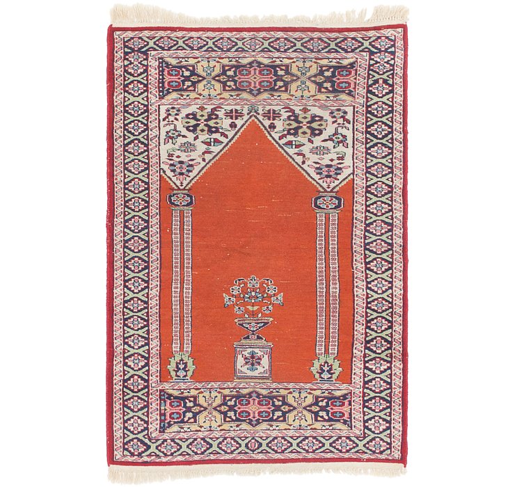 2' 8 x 4' 9 Lahour Rug