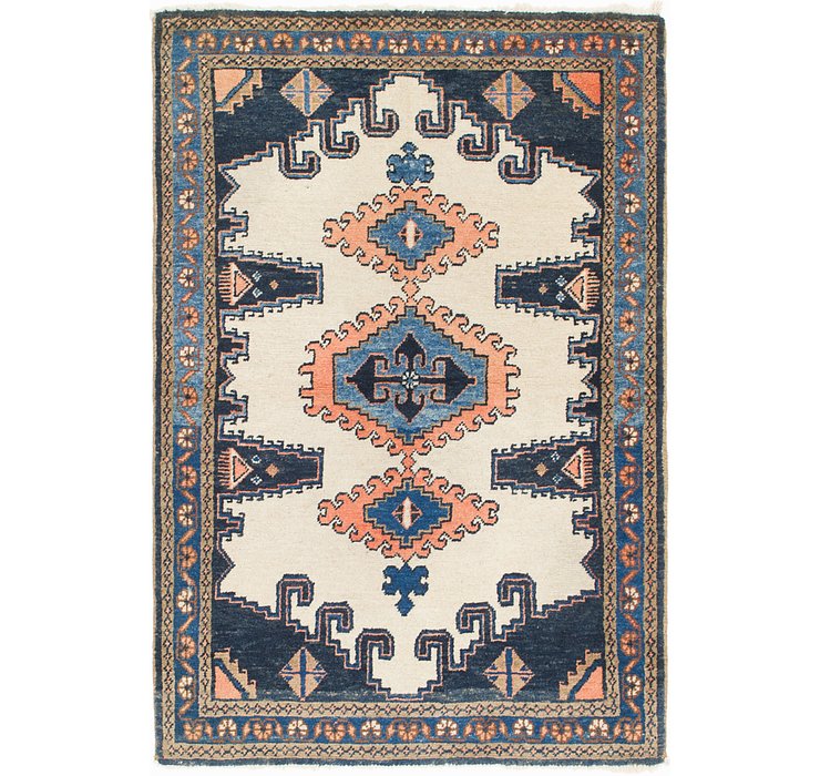 3' 8 x 5' 6 Viss Persian Rug