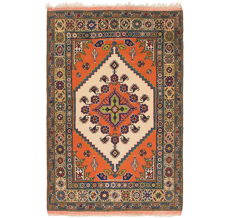 HandKnotted 4' x 6' 4 Hereke Rug
