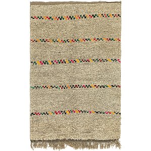 4' x 6' 2 Moroccan Rug