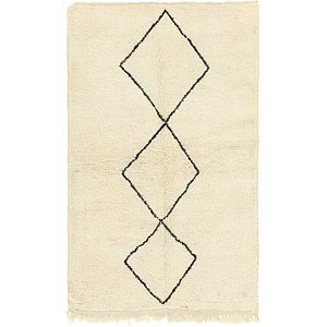 4' x 6' 9 Moroccan Rug