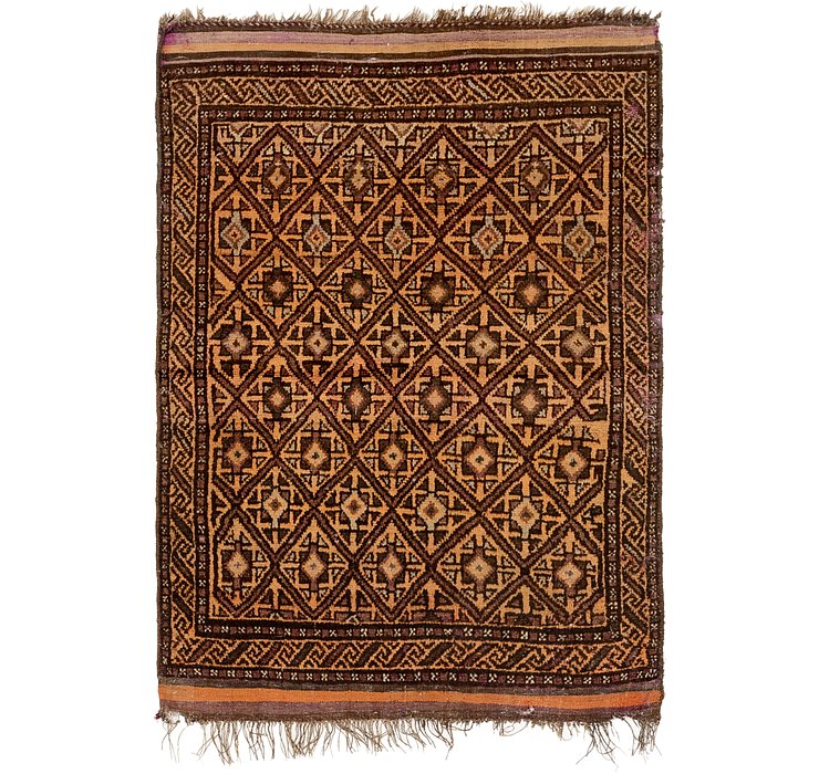 4' x 5' 10 Shiraz Persian Rug