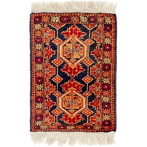 1' 5 x 2' 2 Shiraz Persian Rug