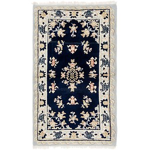 3' 2 x 5' 5 Carved Pekin Rug