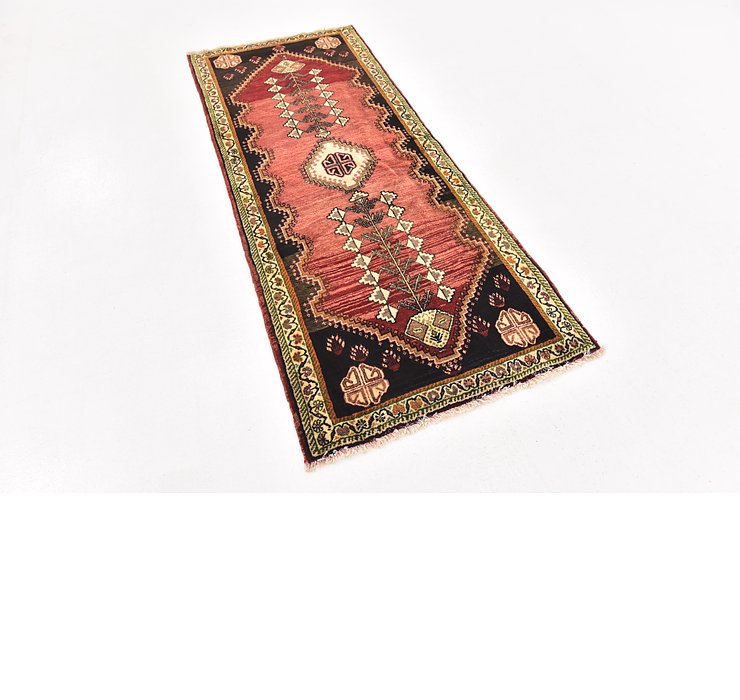 2' 9 x 6' 6 Ghashghaei Persian Runn...