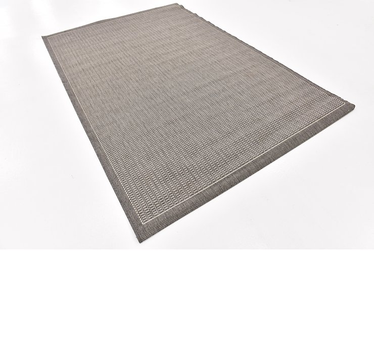 6' 8 x 9' Outdoor Modern Rug