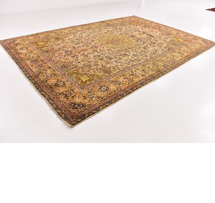 9' 8 x 13' 9 Isfahan Persian Rug