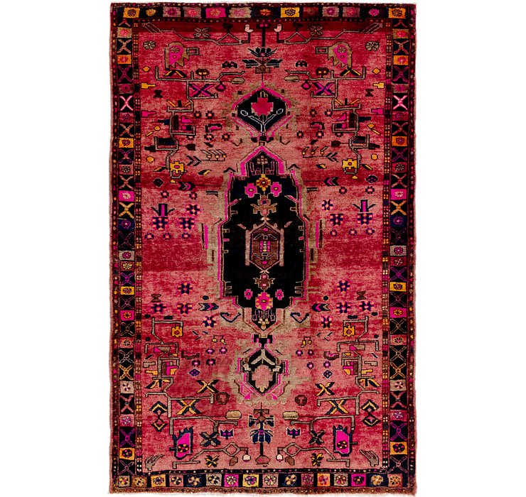 5' 7 x 9' Shiraz Persian Rug