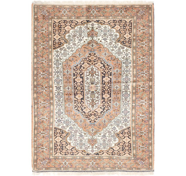 4' 6 x 6' 6 Ghoochan Persian Rug