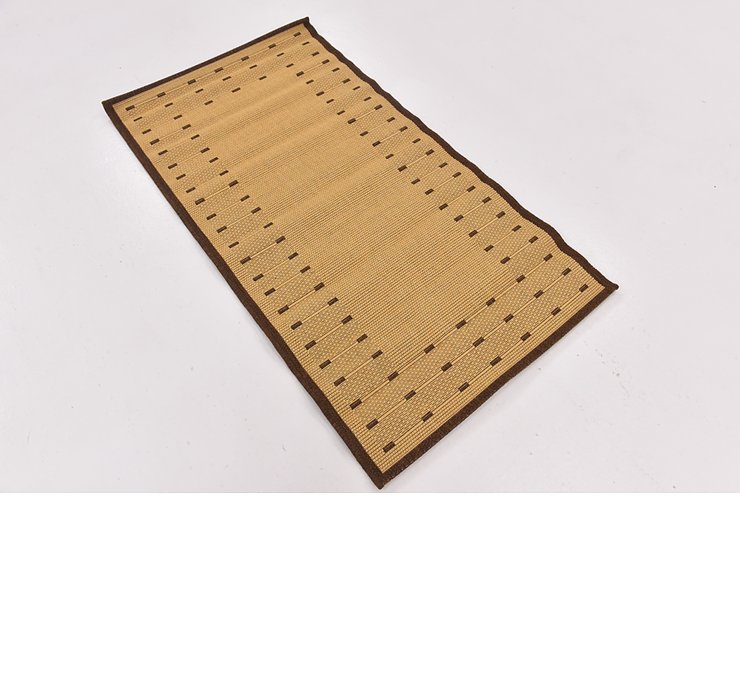 2' 8 x 4' 10 Outdoor Border Rug