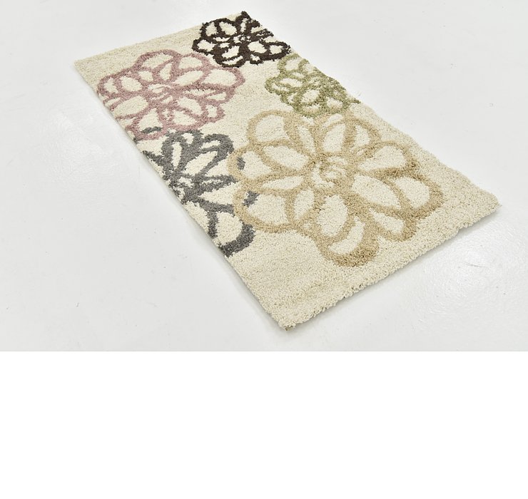 2' 8 x 4' 10 Textured Shag Rug