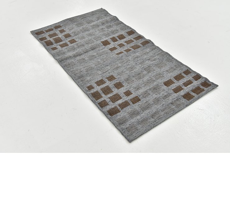 2' 7 x 4' 10 Outdoor Modern Rug