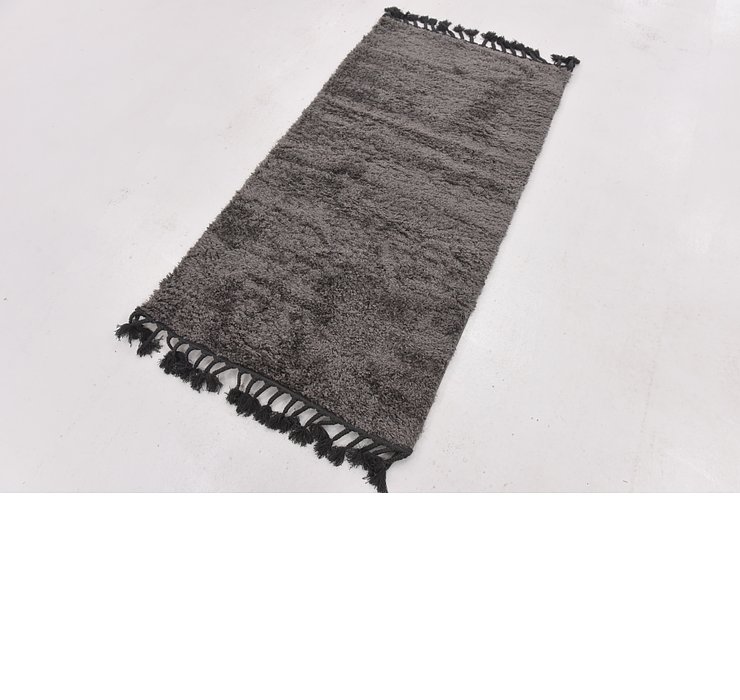 2' 7 x 5' Solid Shag Rug