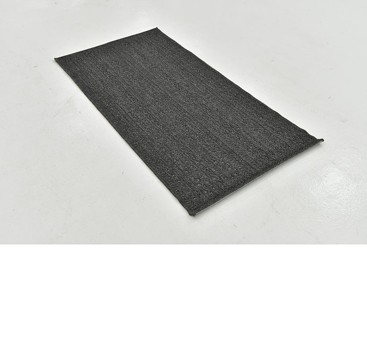 2' 6 x 5' Outdoor Border Rug