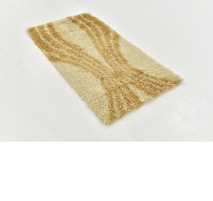 2' 8 x 5' Textured Shag Rug