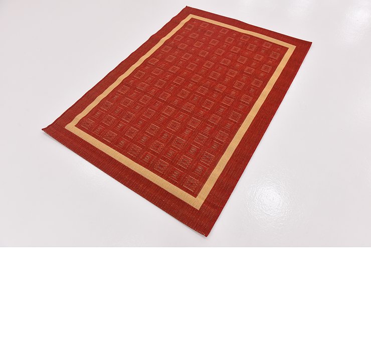 4' x 5' 7 Outdoor Border Rug