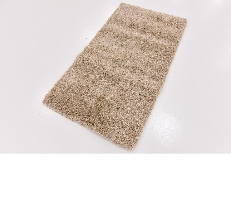 2' 9 x 5' Solid Shag Rug